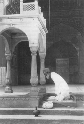 Muslim Pilgrim in Delhi